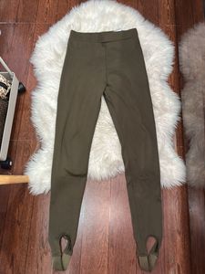 Olive Stirrup Leggings