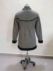 Stylish Women's Textured Coat