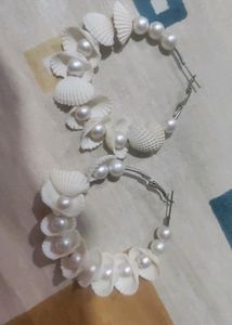 Beautiful 2 Pair Of Earings