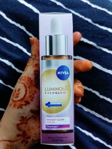Nivea Luminous Even Glow Serum