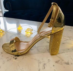 CATWALK Sparkling Gold Block Heels