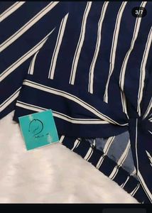 ❤️Striped Tie-Front Crop Top❤️