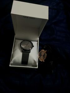 ⌚