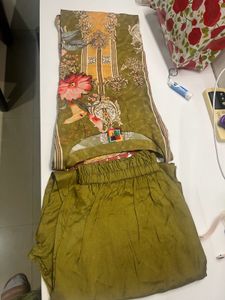 Stylish Green Printed Kurta Set