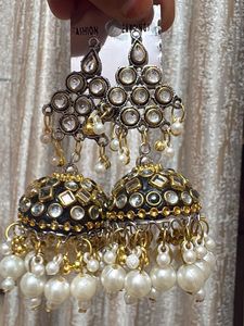 Elegant Jhumka Earrings with Pearls