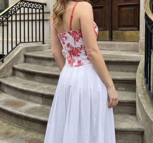 Chic Corset Top with Floral Print
