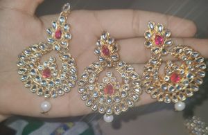 Jewellery Set For Women. Like New. Good Condition.