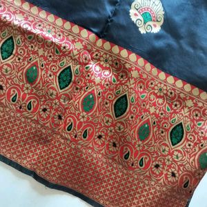 Elegant Black Saree with Traditional Border