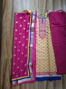 Elegant Salwar Kameez Suit