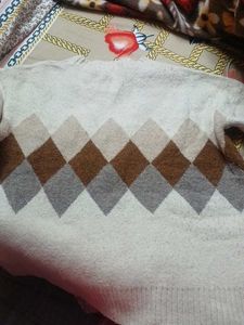 Argyle Pattern Sweater