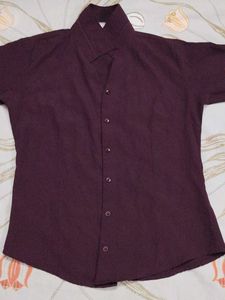 Women's wine Button-Up Shirt