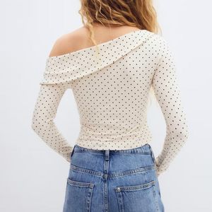 HNM polka dot top