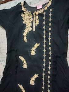 Elegant Black &amp; Gold Embellished Top