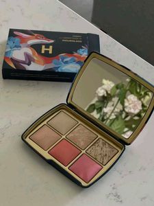 Hourglass Eyeshadow Palette Fox