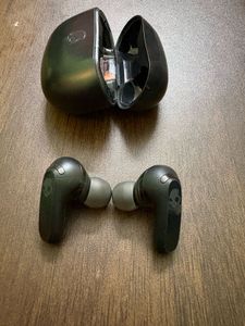 Skullcandy Rail ANC Wireless Earbuds - Black