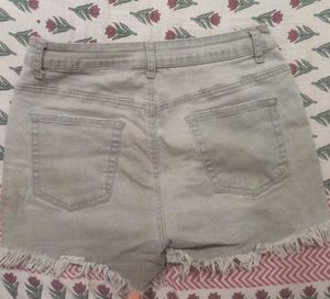 Frayed Hem Denim Shorts