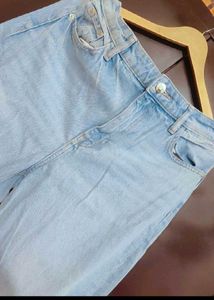 Light Blue Jeans Denim For Girl Or Woman 32 Waist