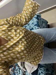 Printed Kurta Top with Lace Detail