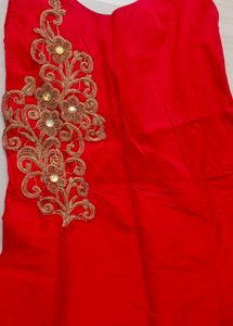 5)Rayon Straight Gown (Red Color)