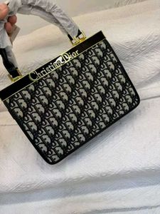 CHRISTIAN DIOR HANDBAG**12A QUALITY / NEXT TO ORIG