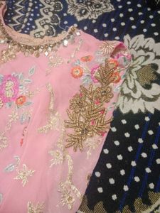 Elegant Pink Embroidered Kurta