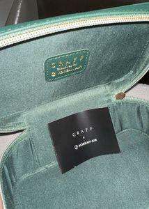 Elegant Green Cosmetic Pouch