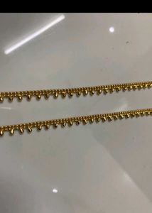 Elegant Golden Anklet