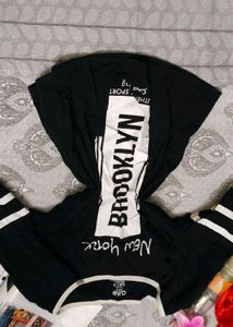 New York Brooklyn Graphic Tee