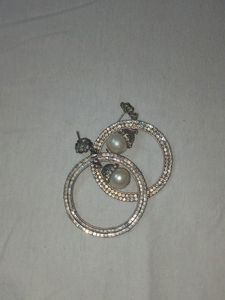 White Stone Earring With Pearl Dangling