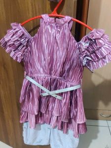 Girls shimmer Ruffle one piece💕