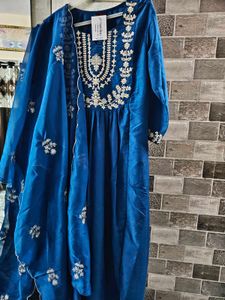 Elegant Blue Embroidered Kurta Set