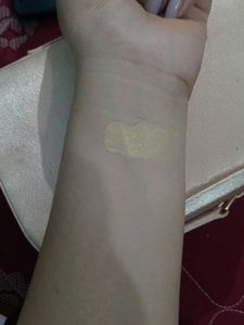 Myglamm Super Serum Foundation
