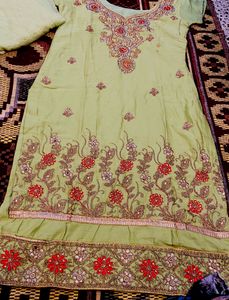 Pista Green Suit