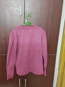 Majenta woolen tops with stone work