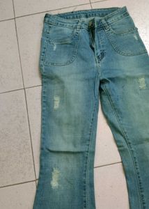 Women's Flared Ripped Jeans