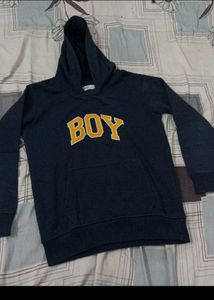 Hoodie With Free Cap For 6 to 8 Year Boy