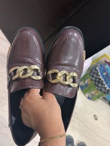 Loafers with Chain Detail