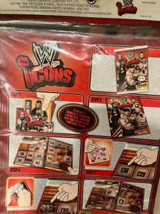 Topps WWE Icon sticker pack (8stickers &amp; Album)