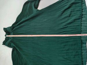 Lightweight Pleated High Neck Long Sleeve Top
