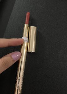 MyGlamm Ultimatte Lipstick: Shade Diva (Rusty Brown)