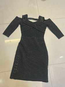 Chic Striped Cold Shoulder Dress