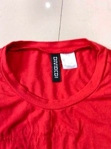 H&amp;M Red Twist Front Cropped Stretchable Small Top