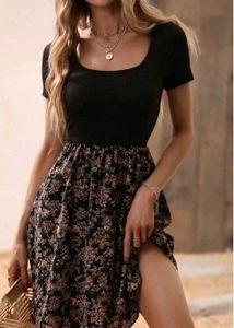 SSS brand, Floral Print Scoop Neck Dress, Suitable For Small Size.