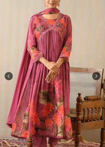 beautiful silk kurta set with dupatta ✨