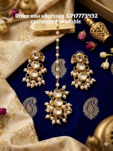 Indian Kundan Maang Tikka & Earring Set