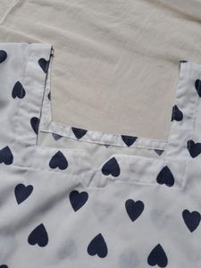 HANDMADE Cute Heart Print Square Neck Top