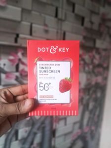 Dot & Key Strawberry Dew Tinted Sunscreen