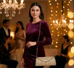 Sparkling Gold Beaded Clutch Bag