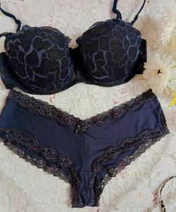 Navy Lace Bra & Panty Set