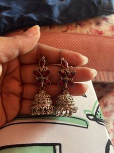 Earring